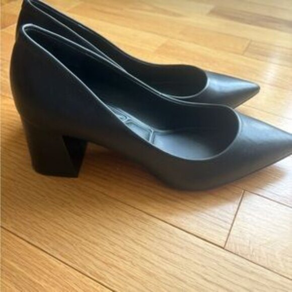 ALDO Leather Block Heels, Size 6, like new - Picture 2 of 5